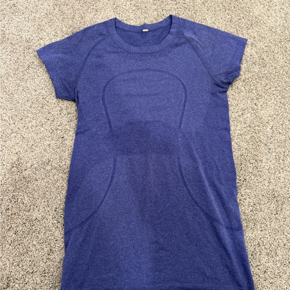 Lululemon swiftly tech short sleeve